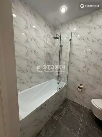 1-комнатная квартира, этаж 4 из 9, 40 м²