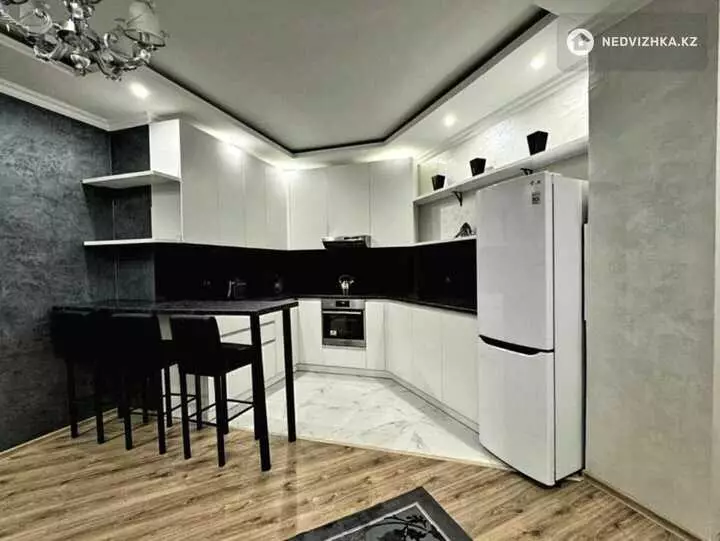 95 м², 2-комнатная квартира, этаж 5 из 17, 95 м², изображение - 1