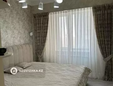 2-комнатная квартира, этаж 4 из 13, 65 м²