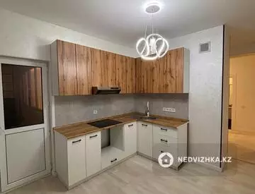 2-комнатная квартира, этаж 8 из 16, 61 м²