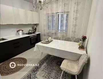 1-комнатная квартира, этаж 4 из 9, 42 м²