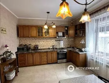 297 м², 6-комнатный дом, 8 соток, 297 м², изображение - 22