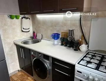 2-комнатная квартира, этаж 3 из 4, 42 м²