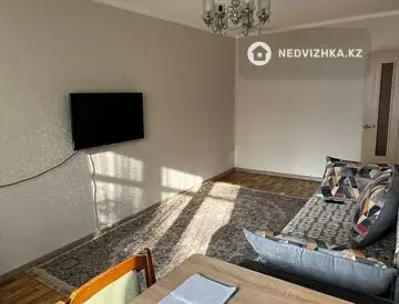 2-комнатная квартира, этаж 3 из 4, 42 м²