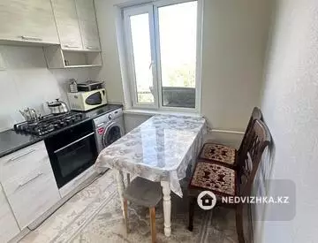 3-комнатная квартира, этаж 5 из 5, 62 м²