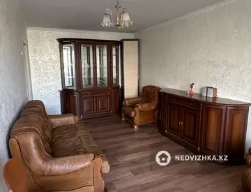2-комнатная квартира, этаж 4 из 5, 50 м², на длительный срок