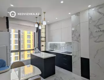 4-комнатная квартира, этаж 6 из 12, 130 м²