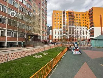 1-комнатная квартира, этаж 8 из 9, 40 м²