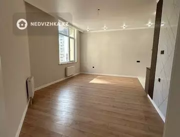 2-комнатная квартира, этаж 10 из 17, 51 м²