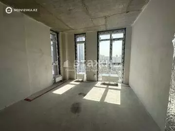 3-комнатная квартира, этаж 10 из 22, 106 м²