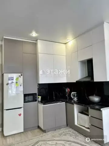 2-комнатная квартира, этаж 11 из 12, 52 м²