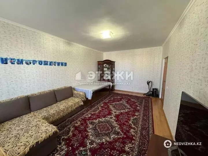 74 м², 2-комнатная квартира, этаж 8 из 9, 74 м², изображение - 1