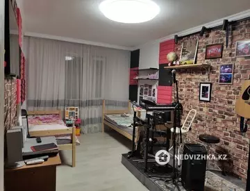 61 м², 3-комнатная квартира, этаж 2 из 5, 61 м², изображение - 2