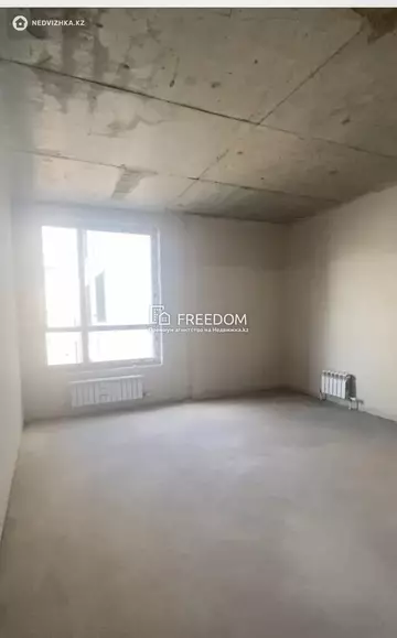 3-комнатная квартира, этаж 7 из 22, 90 м²