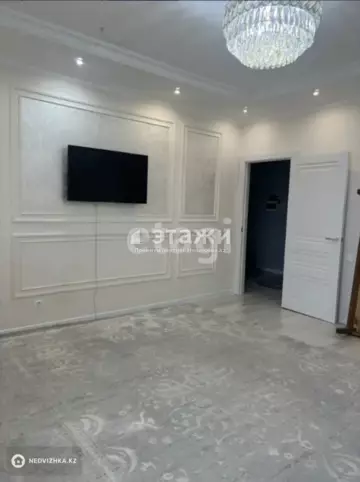 2-комнатная квартира, этаж 14 из 14, 58 м²