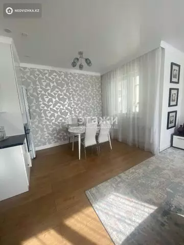 4-комнатная квартира, этаж 11 из 16, 92 м²