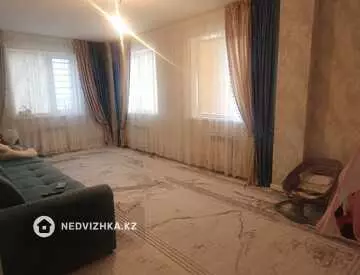 2-комнатная квартира, этаж 4 из 5, 71 м²