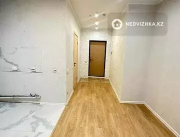 1-комнатная квартира, этаж 23 из 17, 53 м²