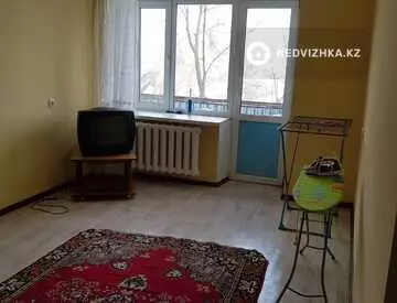 2-комнатная квартира, этаж 4 из 5, 45 м², на длительный срок