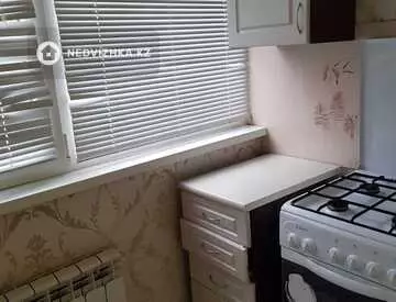 1-комнатная квартира, этаж 1 из 5, 42 м², на длительный срок