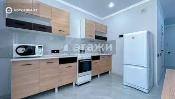 42 м², 1-комнатная квартира, этаж 4 из 15, 42 м², изображение - 1