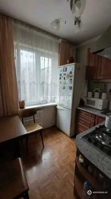2-комнатная квартира, этаж 4 из 5, 41 м²
