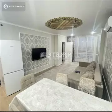3-комнатная квартира, этаж 24 из 24, 60 м²