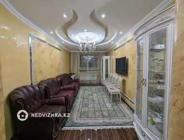 4-комнатная квартира, этаж 8 из 19, 106 м²