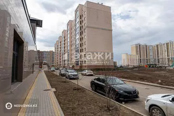 56 м², 2-комнатная квартира, этаж 2 из 9, 56 м², изображение - 1