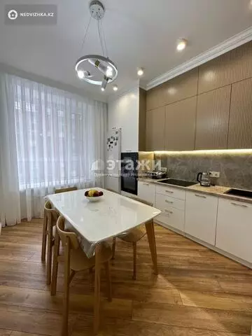 3-комнатная квартира, этаж 4 из 9, 88 м²