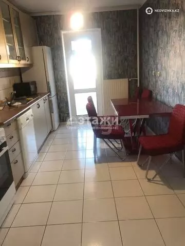 3-комнатная квартира, этаж 11 из 16, 89 м²