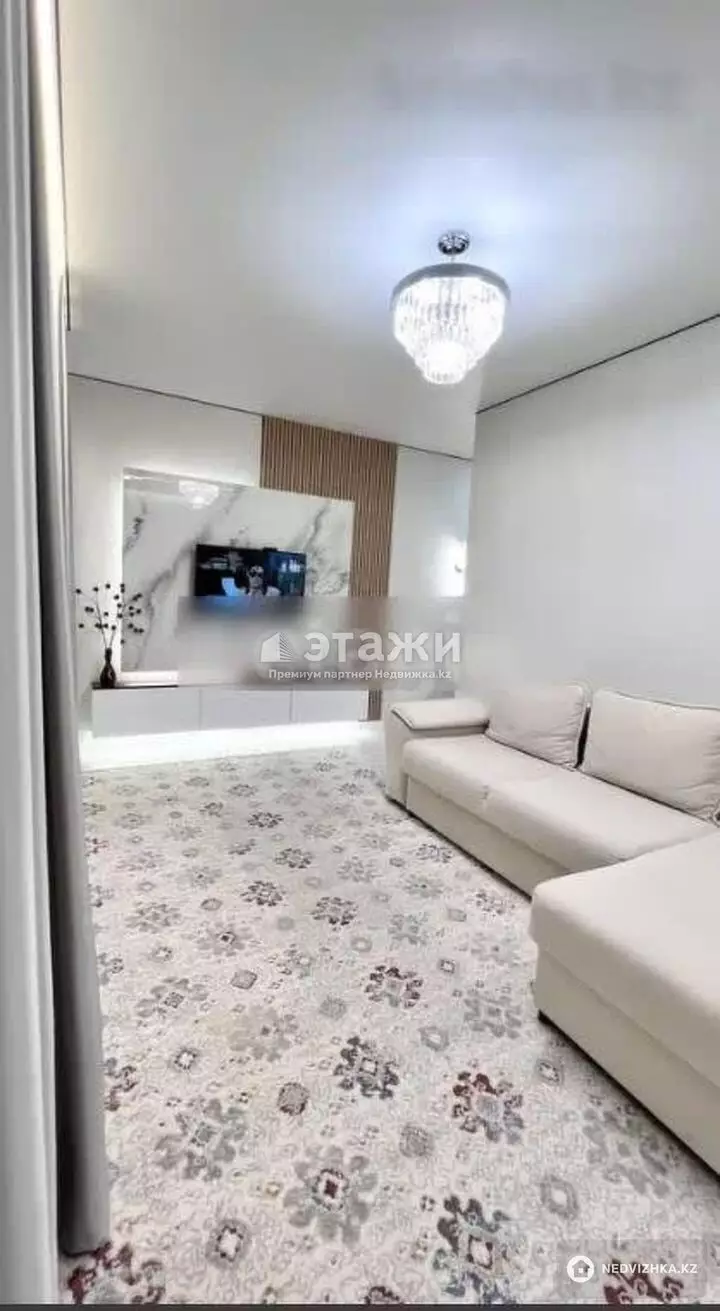 57 м², 2-комнатная квартира, этаж 3 из 12, 57 м², изображение - 1