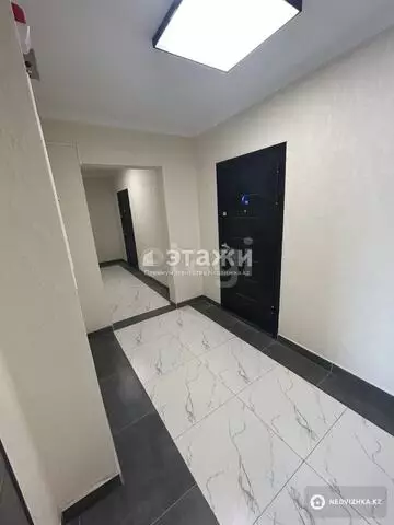 2-комнатная квартира, этаж 13 из 17, 80 м²