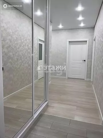 3-комнатная квартира, этаж 6 из 9, 82 м²