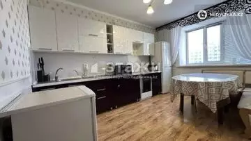 2-комнатная квартира, этаж 8 из 12, 73 м²