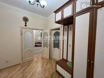 82.7 м², 2-комнатная квартира, этаж 8 из 12, 83 м², изображение - 13