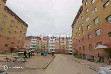 2-комнатная квартира, этаж 6 из 6, 62 м²