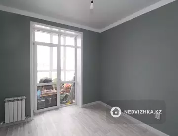 2-комнатная квартира, этаж 2 из 9, 37 м²