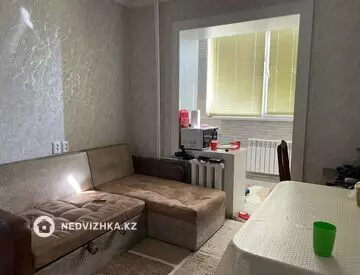 2-комнатная квартира, этаж 6 из 9, 49 м²