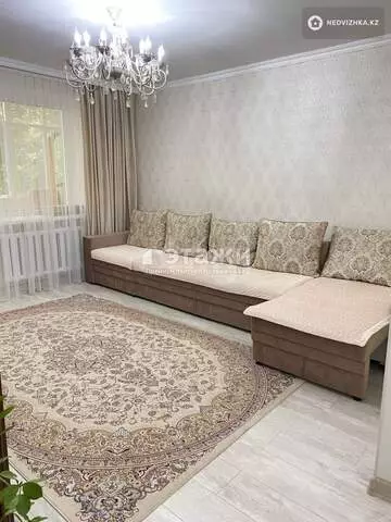 3-комнатная квартира, этаж 3 из 5, 63 м²