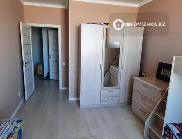 2-комнатная квартира, этаж 9 из 9, 47 м²