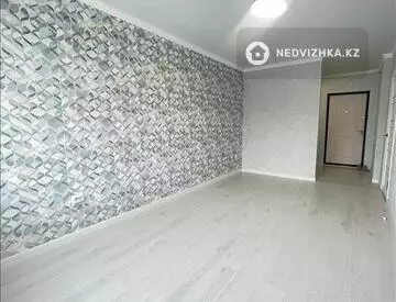 1-комнатная квартира, этаж 8 из 9, 40 м²