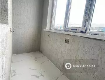 1-комнатная квартира, этаж 8 из 9, 40 м²