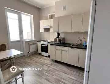 1-комнатная квартира, этаж 12 из 12, 40 м²