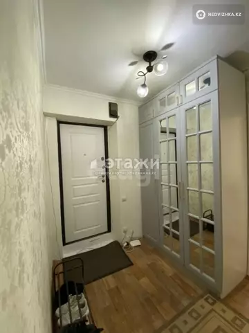 2-комнатная квартира, этаж 2 из 5, 50 м²