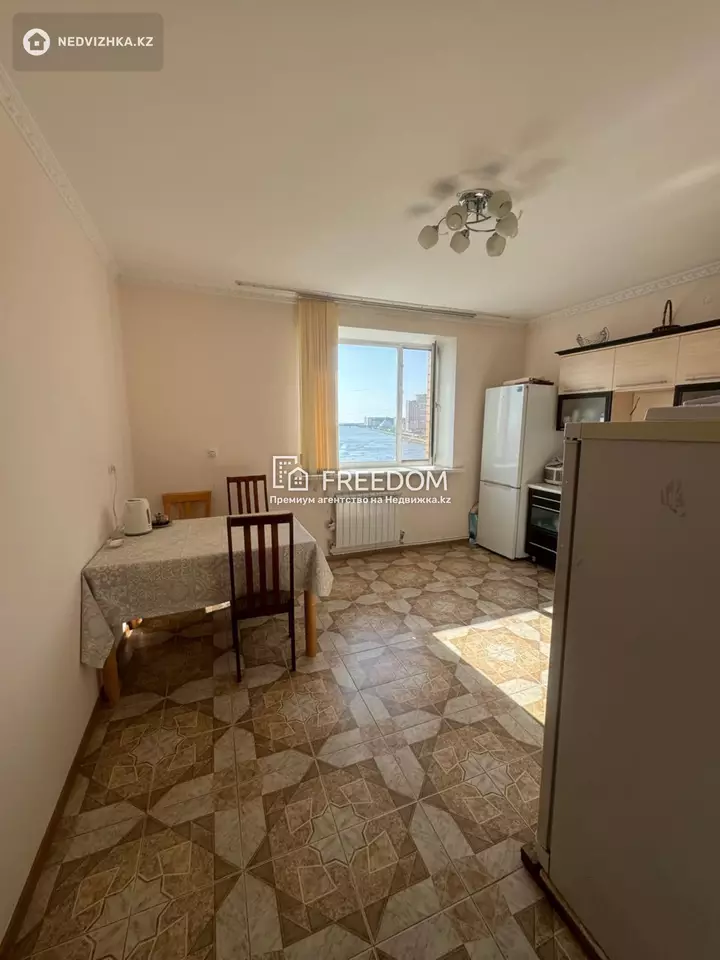 90 м², 2-комнатная квартира, этаж 7 из 9, 90 м², изображение - 1