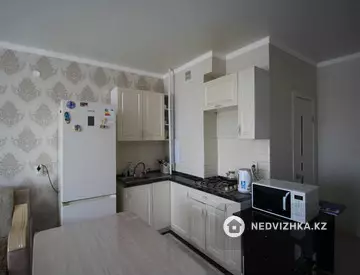 1-комнатная квартира, этаж 2 из 3, 43 м²