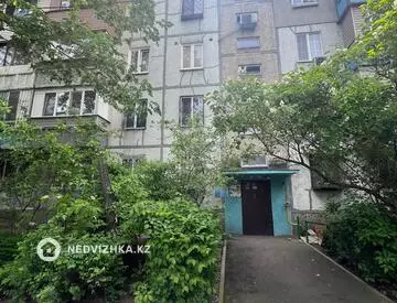 3-комнатная квартира, этаж 1 из 5, 56 м²