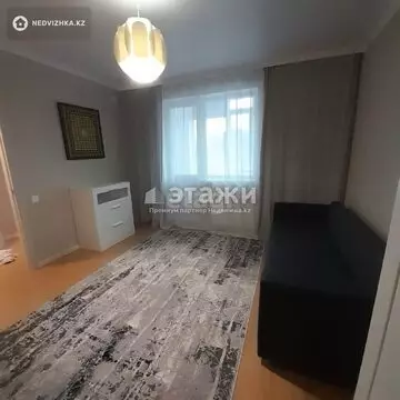 1-комнатная квартира, этаж 3 из 12, 34 м²