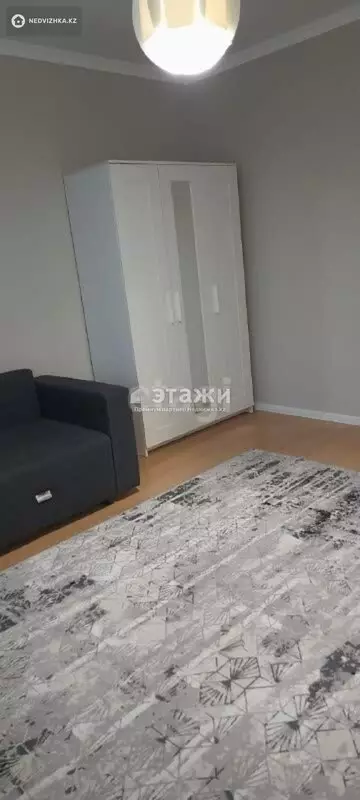 1-комнатная квартира, этаж 3 из 12, 34 м²
